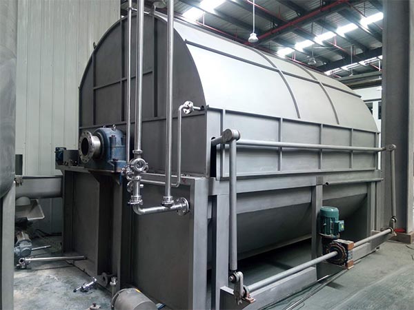 Precoat urladdning roterande vakuumtrummfilter