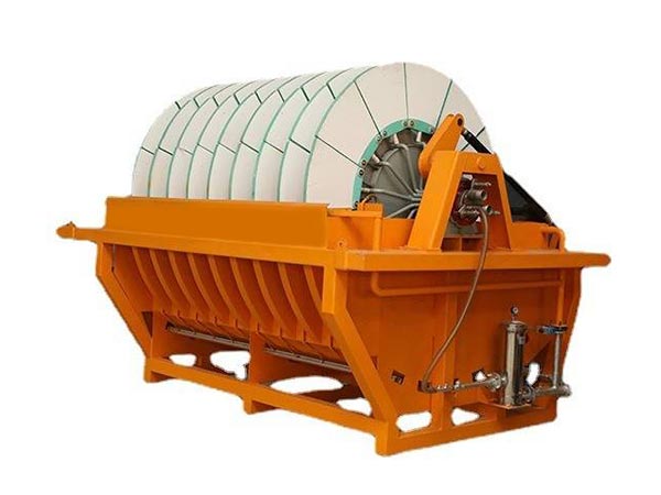 Analys av förhållandet mellan filtreringseffektivitet och filtreringshastighet i vakuumkeramiska filter